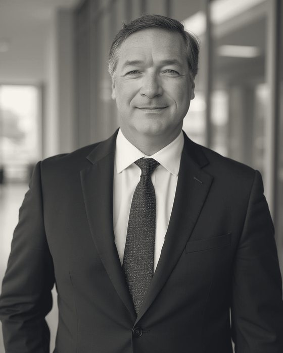 Portrait of Bo Yoder